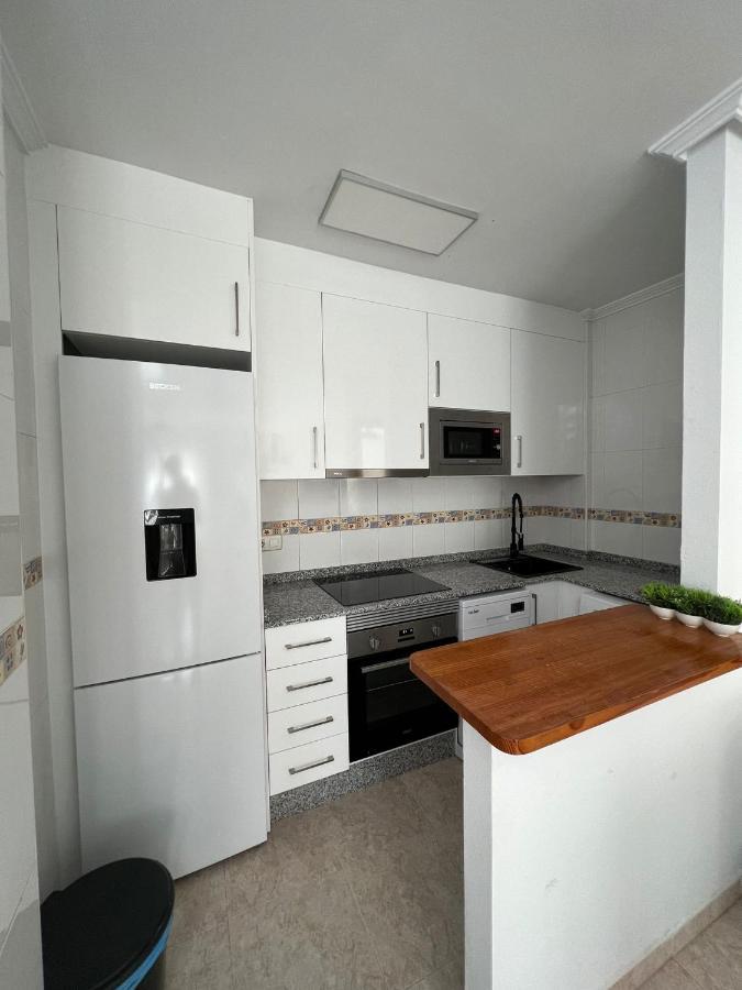 Atico Duplex Con Vista Mar Y Terraza Privada A 200M De La Playa Hasta 6 Personas Apartment Garrucha Exterior photo